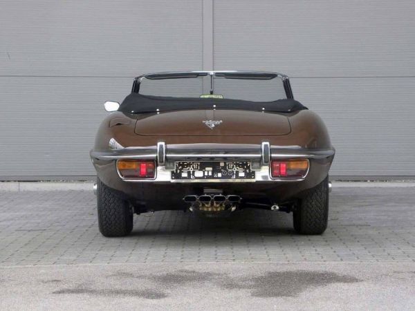 Jaguar E-Type V12 1973 6755