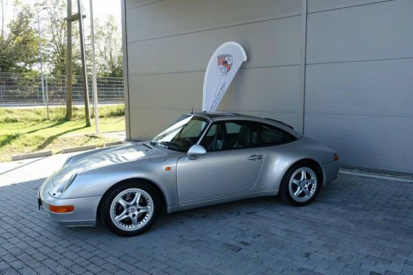 Porsche 911 Carrera 4 1996 57764