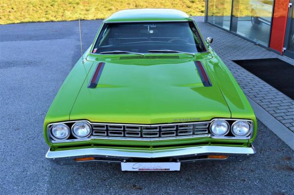 Plymouth Road Runner Hardtop Coupe 1968 13131