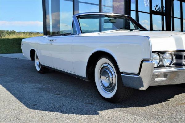 Lincoln Continental Convertible 1967 13175