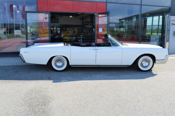 Lincoln Continental Convertible 1967 13176