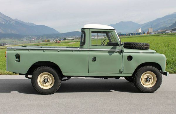 Land Rover 109 1979