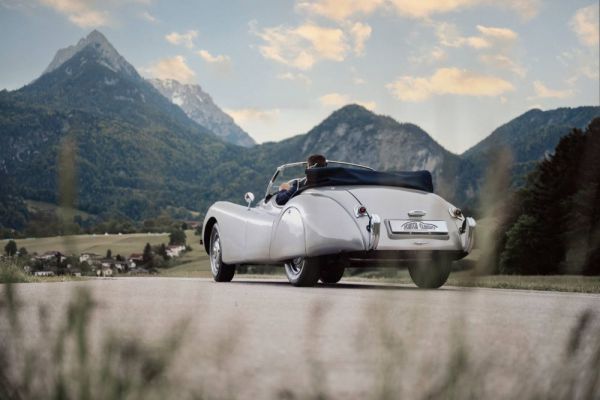 Jaguar XK 120 OTS (Alloy) 1949