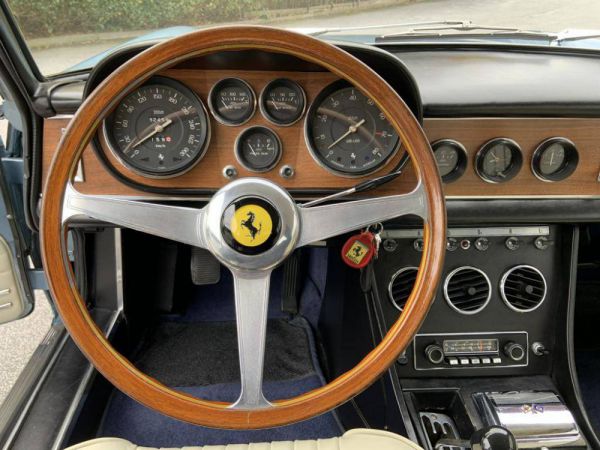 Ferrari 330 GTC 1967 30514