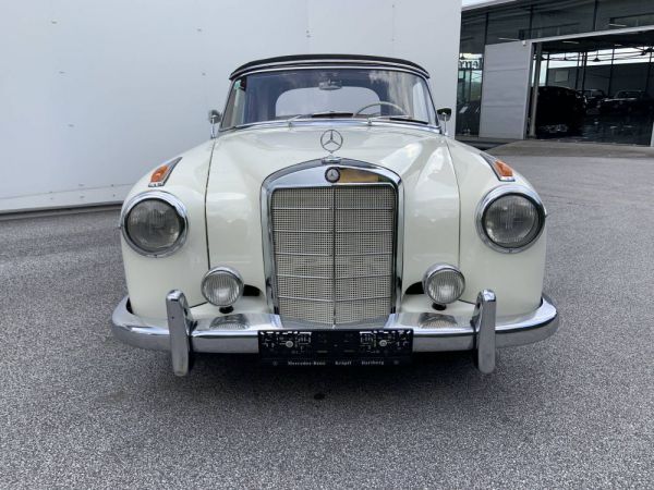 Mercedes-Benz 220 S Cabriolet 1957