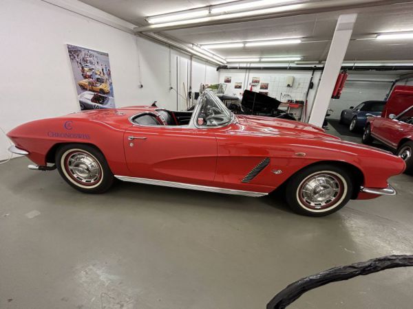 Chevrolet Corvette 1962 49370