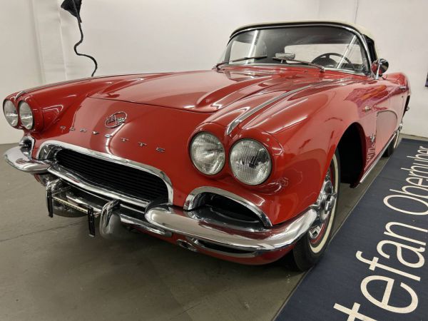 Chevrolet Corvette 1962 49375