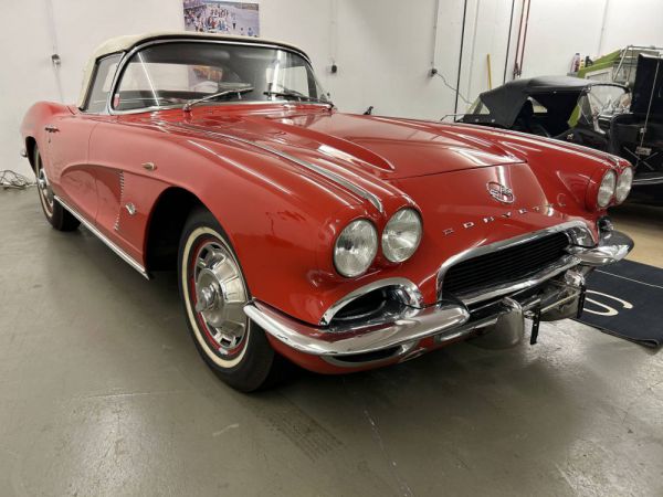 Chevrolet Corvette 1962 49377