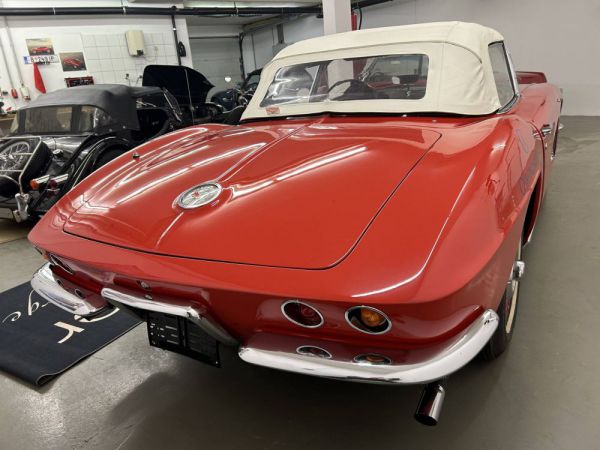 Chevrolet Corvette 1962 49380