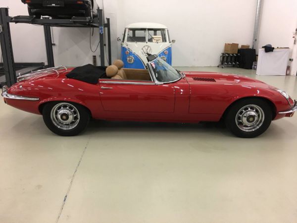 Jaguar E-Type V12 1973 49441