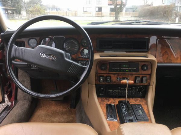 Daimler Double Six 1989 49486