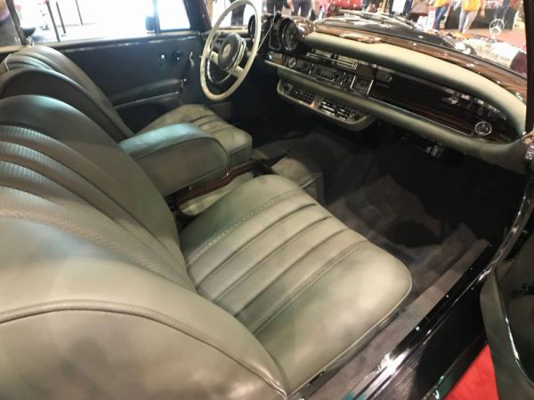 Mercedes-Benz 300 SE 1965 49504