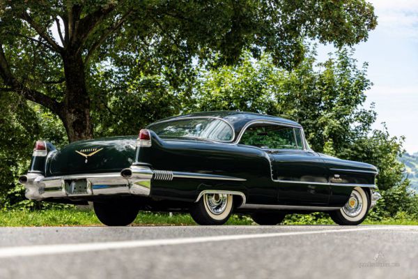 Cadillac 62 Coupe DeVille 1956