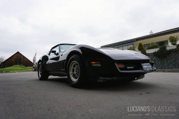 Chevrolet Corvette Stingray 1980 33843