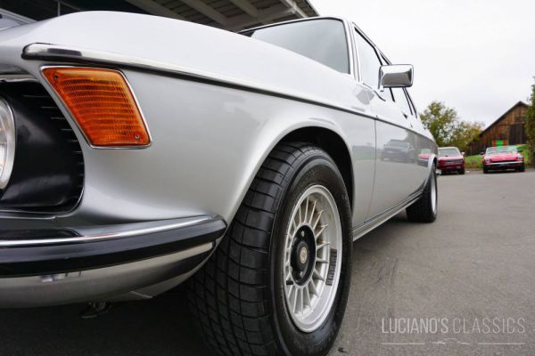 BMW 3,3 L 1975 83889