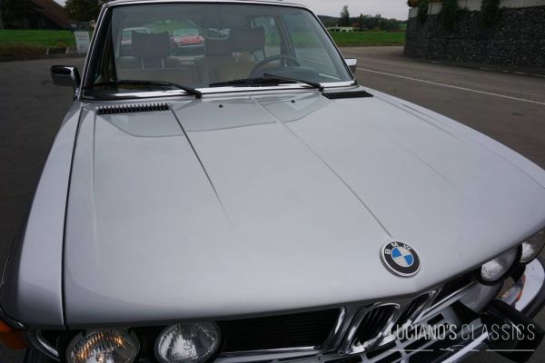 BMW 3,3 L 1975 83895