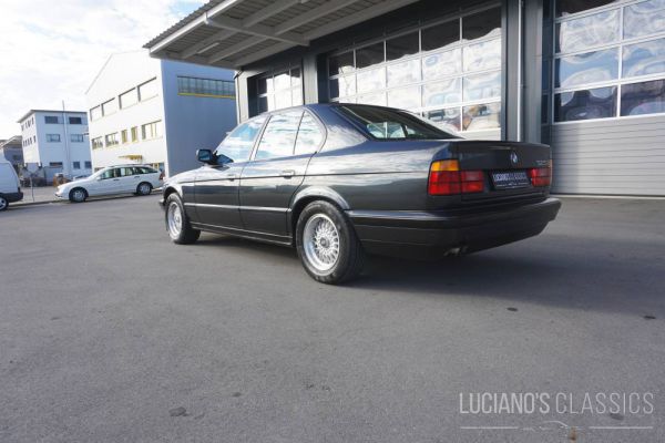 BMW 525i 1991 90055