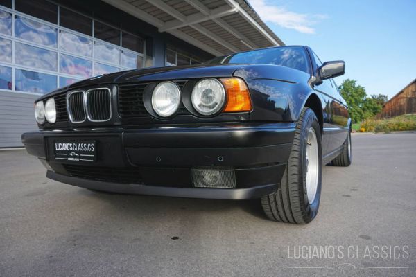 BMW 525i 1991 90059