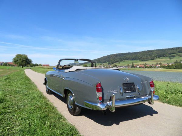 Mercedes-Benz 220 S Cabriolet 1957