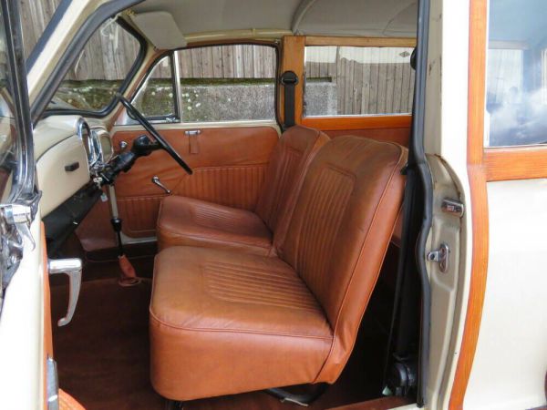 Morris Minor 1000 Traveller 1971 80599