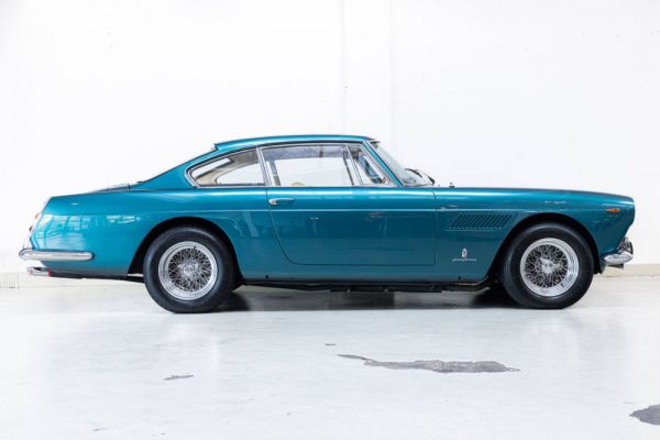 Ferrari 250 GT 2+2 1962 5062