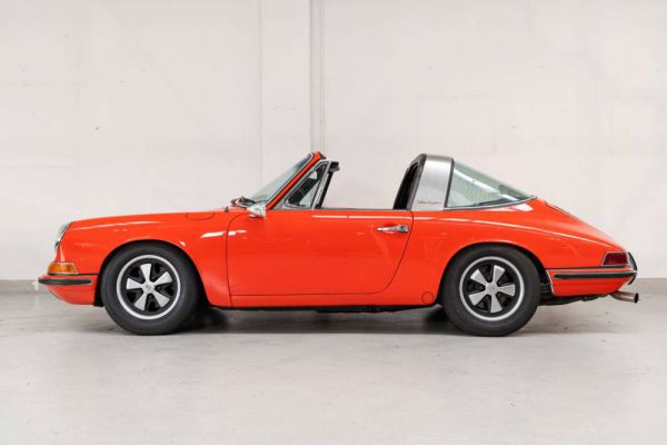 Porsche 911 2.0 L 1968 5399