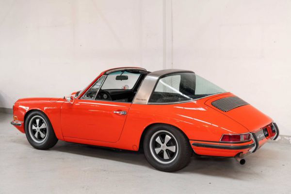 Porsche 911 2.0 L 1968 5400