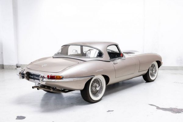 Jaguar E-Type 1968 61804