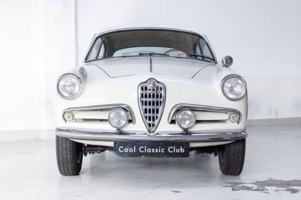 Alfa Romeo Giulietta Sprint 1957