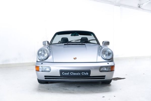 Porsche 911 Carrera 2 1990