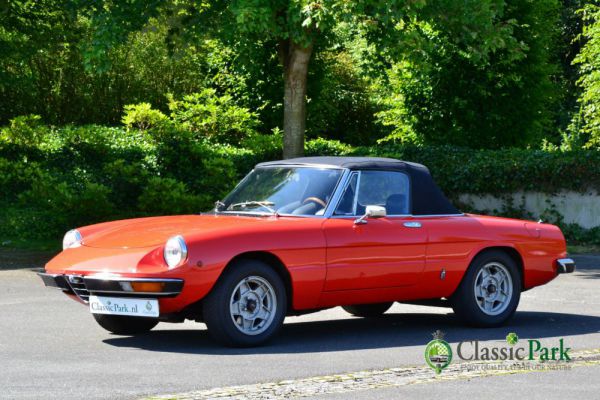 Alfa Romeo Spider Veloce 2000 1981 12406