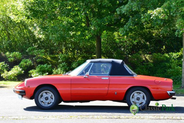 Alfa Romeo Spider Veloce 2000 1981 12410