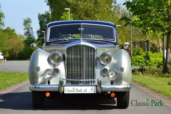 Bentley Mark VI 1950 12445