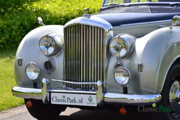 Bentley Mark VI 1950 12452