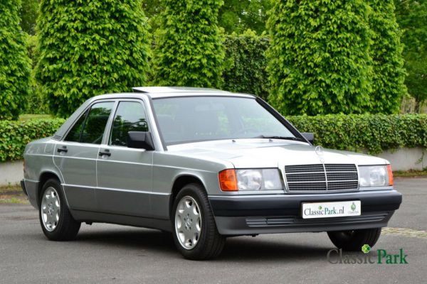 Mercedes-Benz 190 E 1992 12528