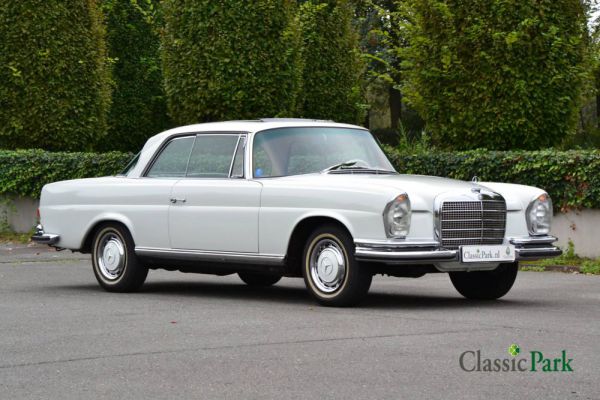 Mercedes-Benz 280 SE 1973 12556