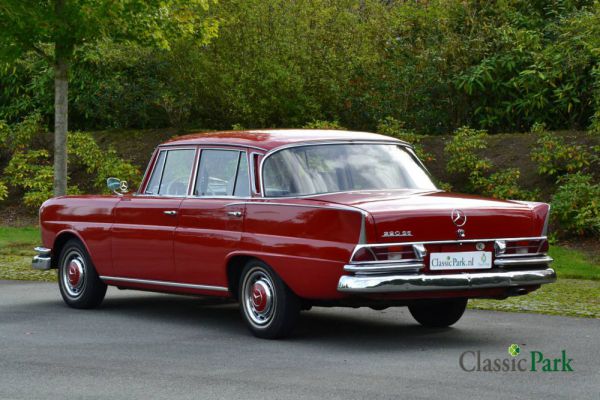 Mercedes-Benz 220 SE b 1962 12566