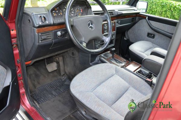 Mercedes-Benz 230 GE (SWB) 1993 12602