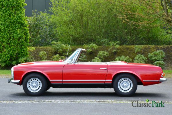 Mercedes-Benz 230 SL 1966