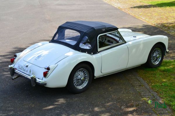 MG MGA 1600 1960 12781