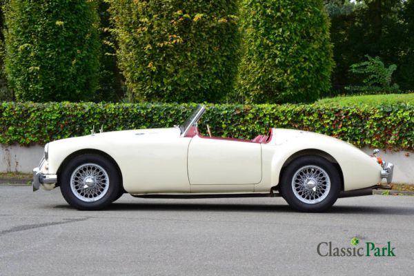 MG MGA 1600 1961 12803