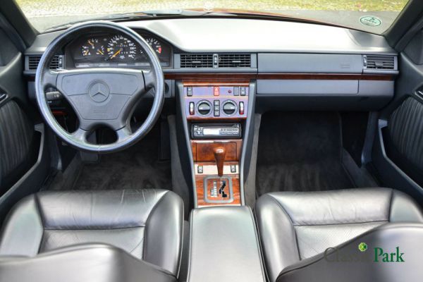 Mercedes-Benz E 200 1995 95593