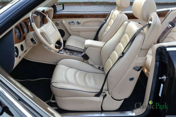 Bentley Azure 1997 106075