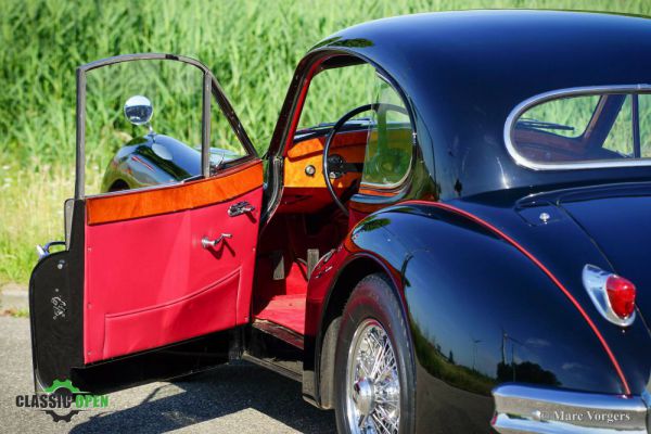 Jaguar XK 140 FHC 1956 12120