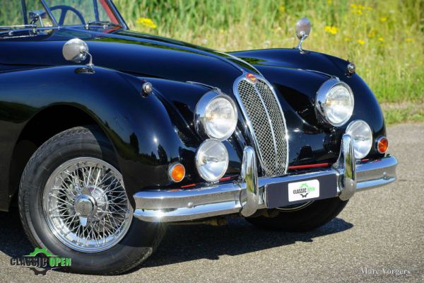 Jaguar XK 140 FHC 1956 12132