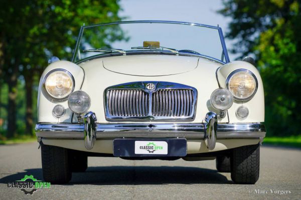 MG MGA 1500 1956