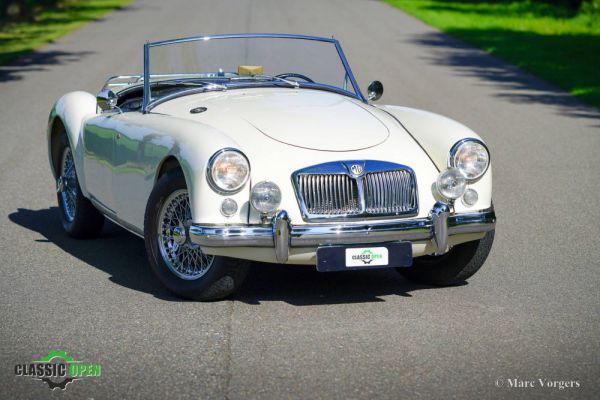 MG MGA 1500 1956 12141