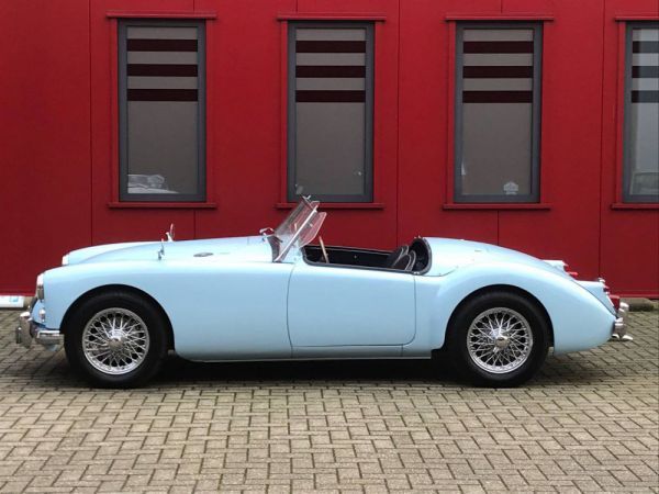 MG MGA 1600 1960 12147