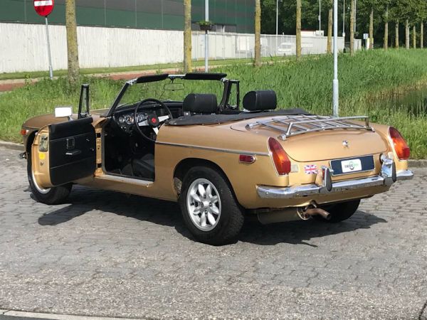 MG MGB 1975 12190