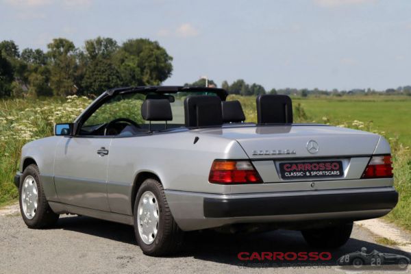 Mercedes-Benz 300 CE-24 1992 8784